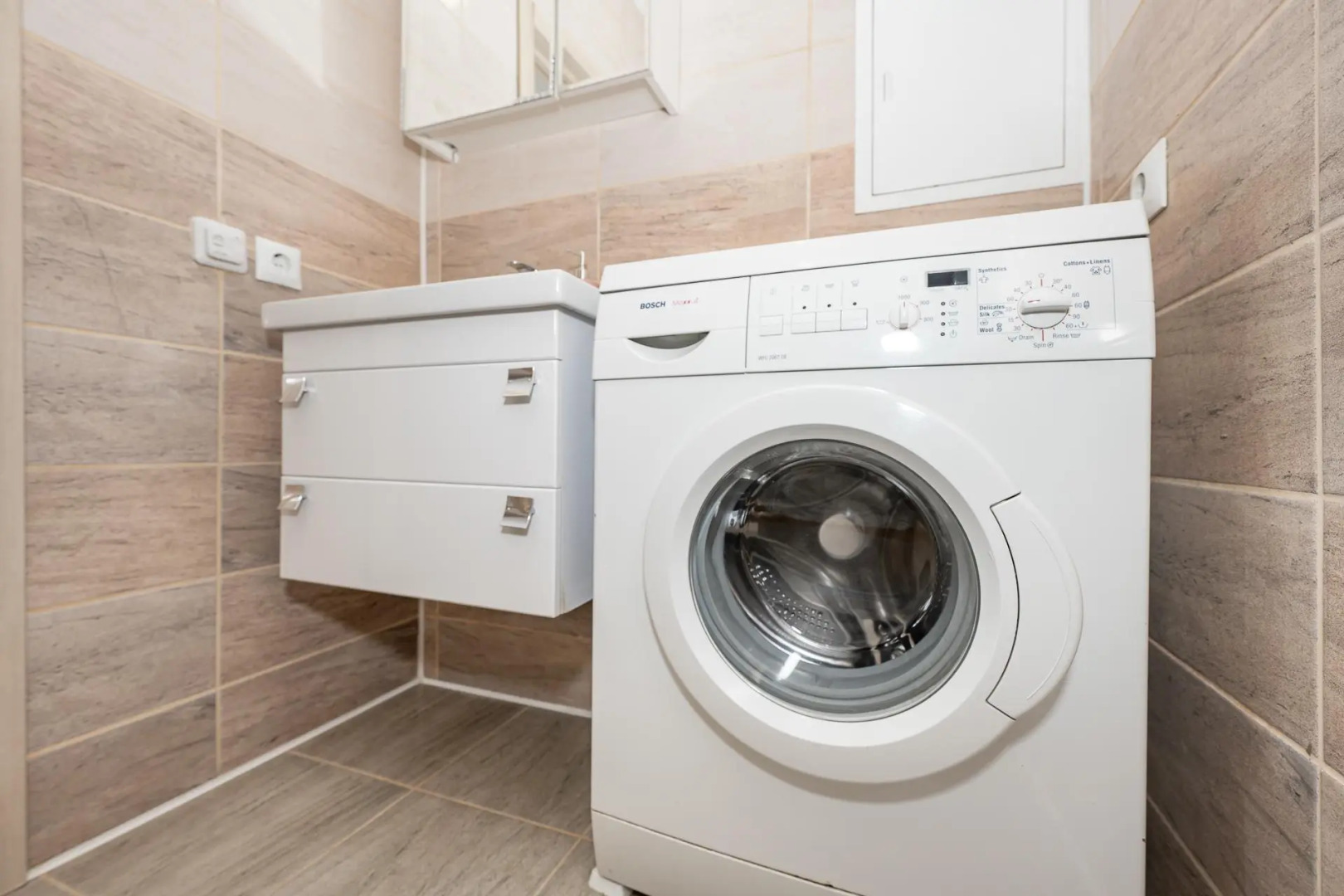 Илне Двухкомнатные квартиры на Республике 75А