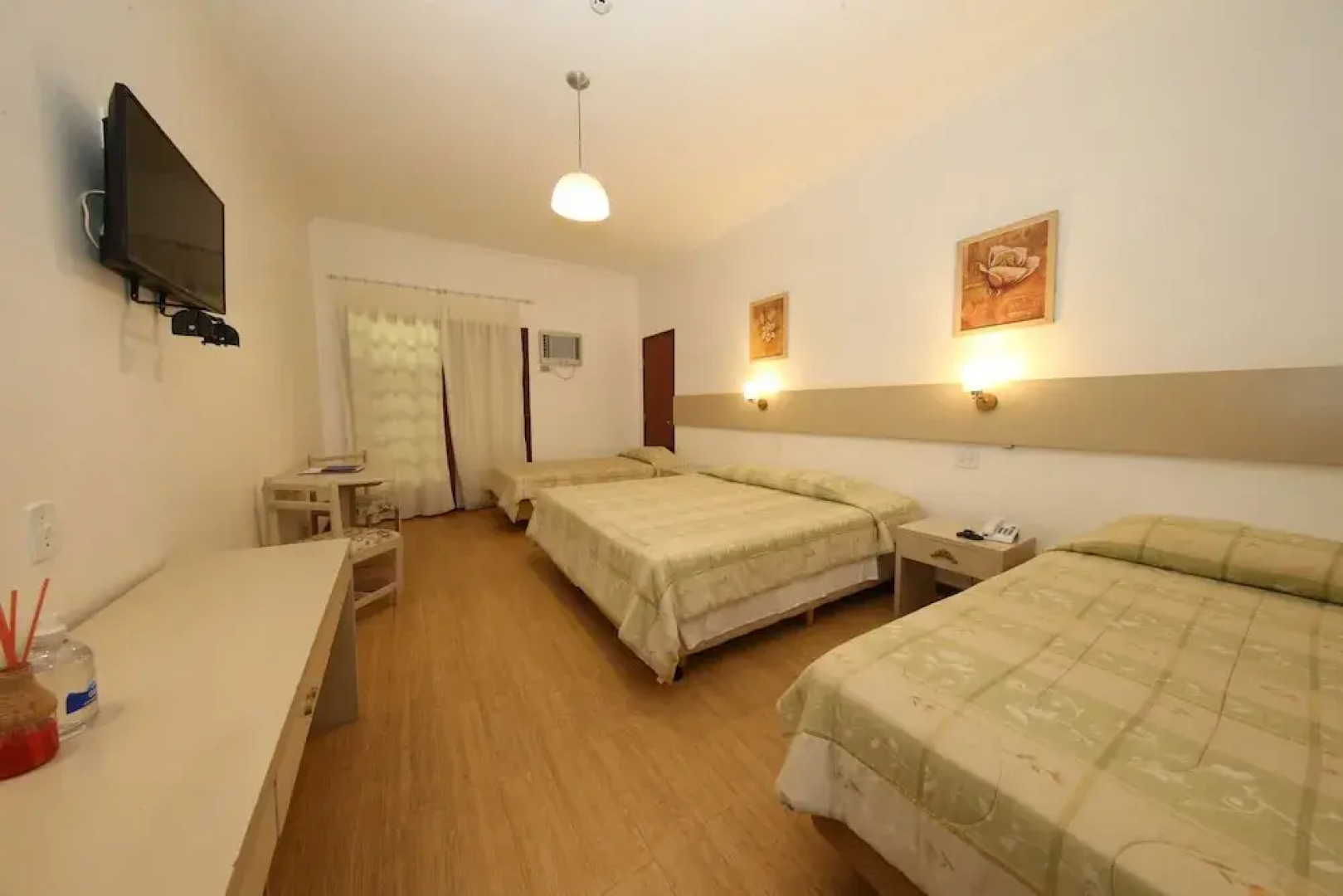 Hotel Península