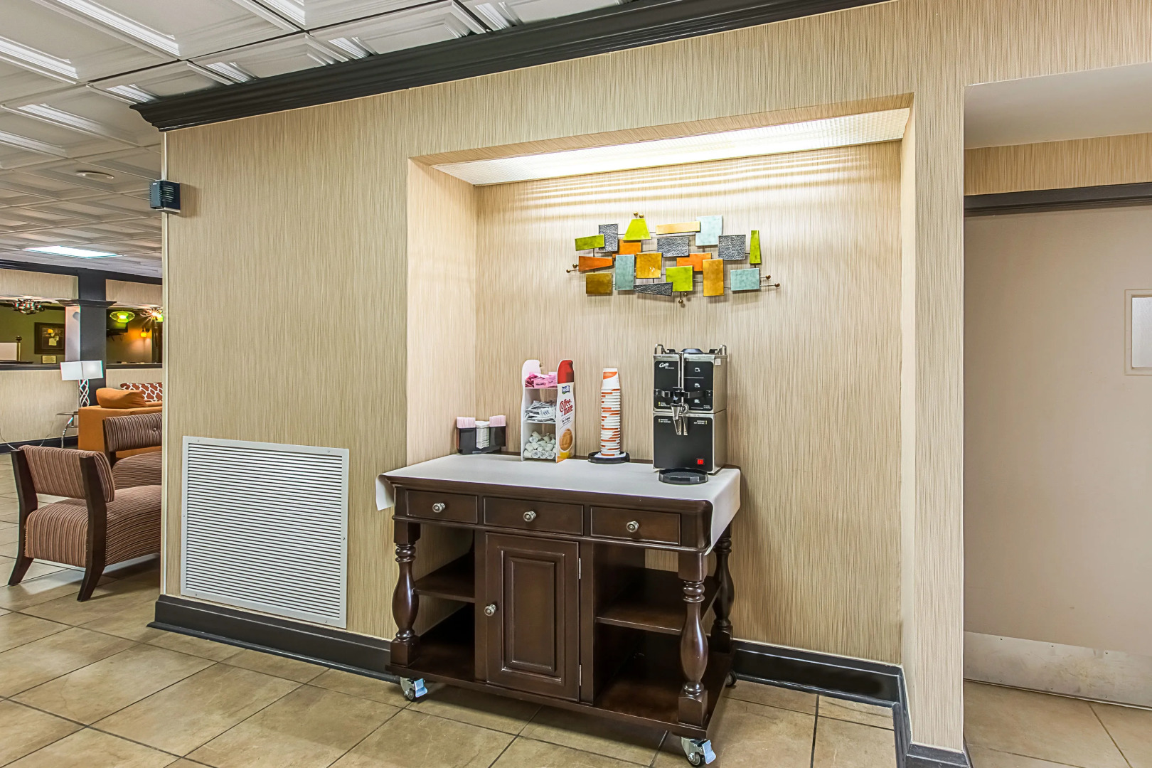 Comfort Suites At WestGate Mall