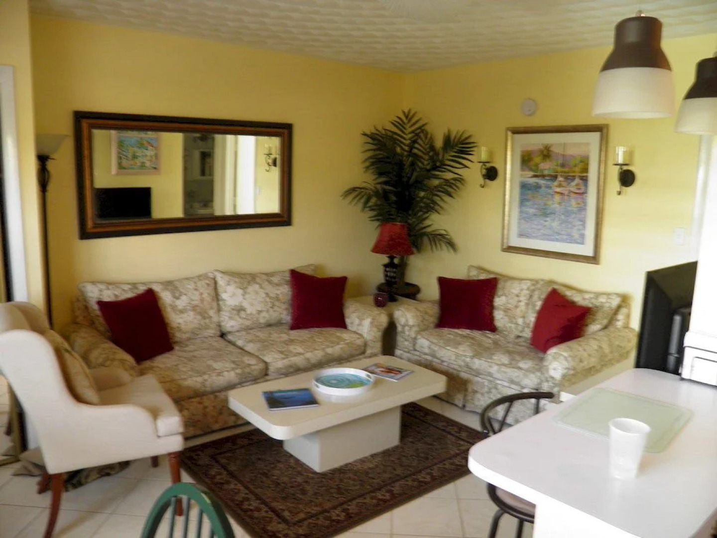 Deerfield Buccaneer Resort Apartments