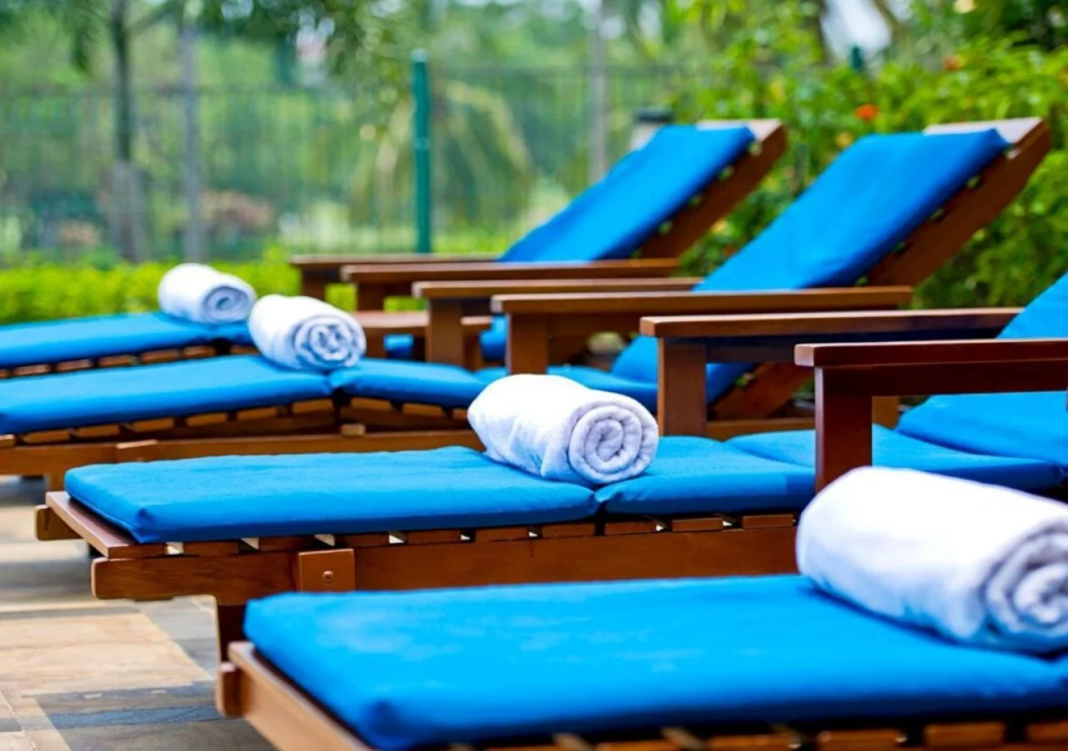 Puri KIIC Golf View Hotel