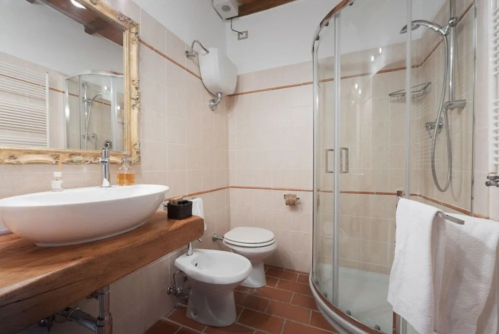 Terre di GIORGIO - Agriturismo Villa la Palazzetta