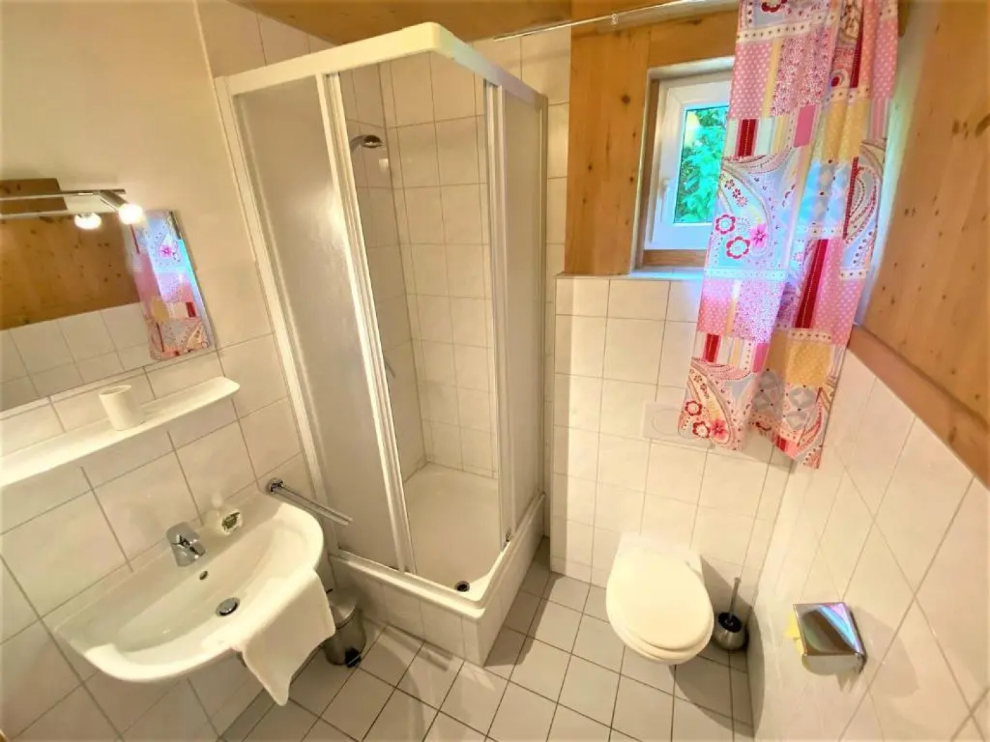 CHALET / URIGE Stamperlhütte auf ü. 1250m+DAMPFBAD