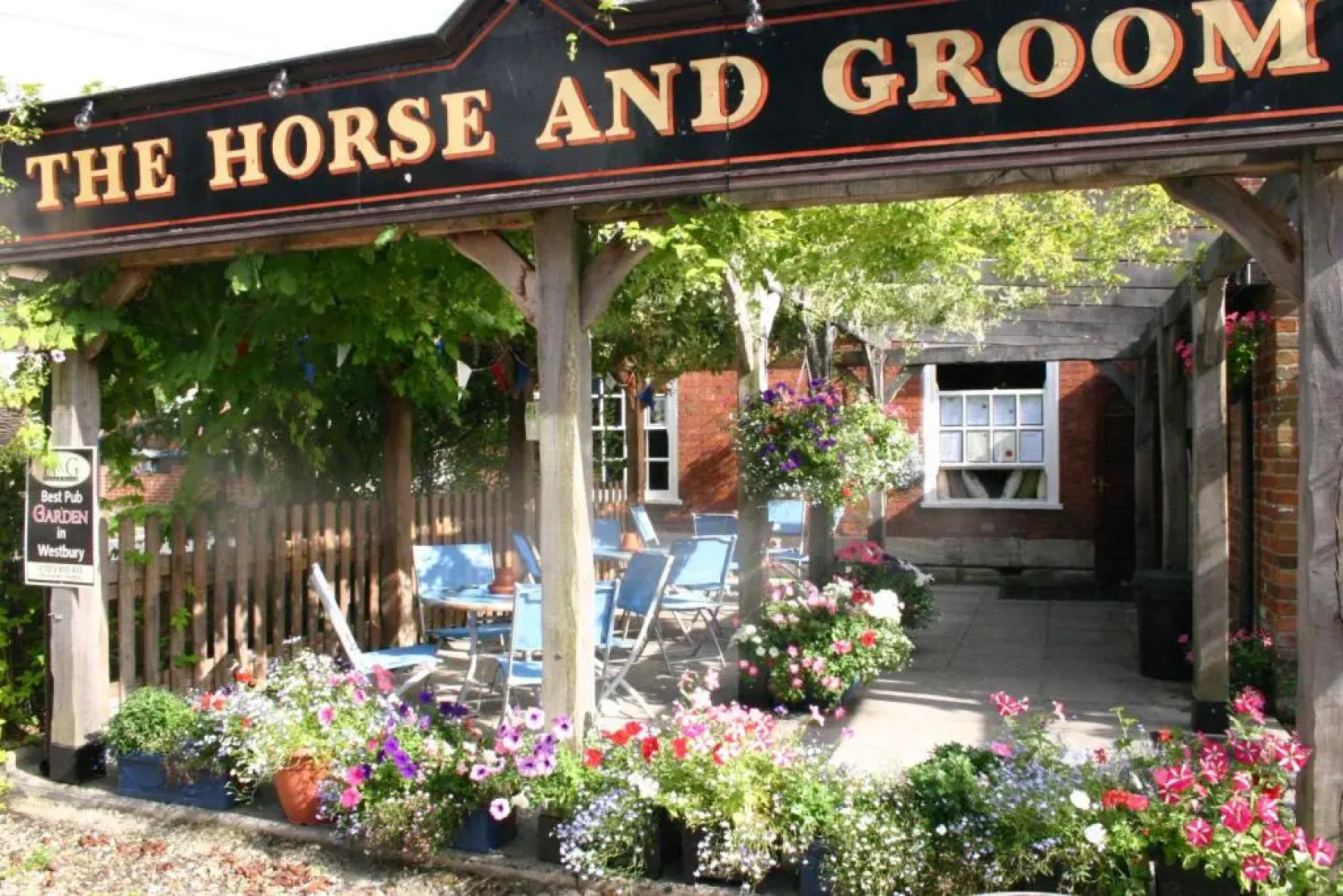 Horse & Groom B&B
