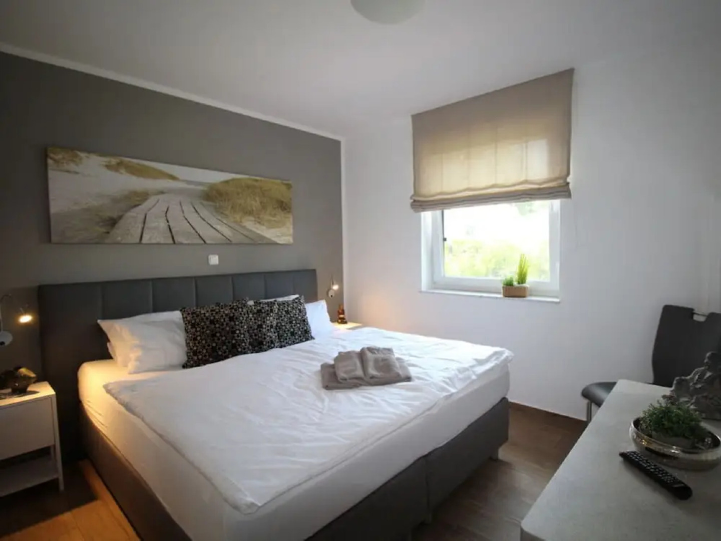 Haus Seeblick Modern Retreat