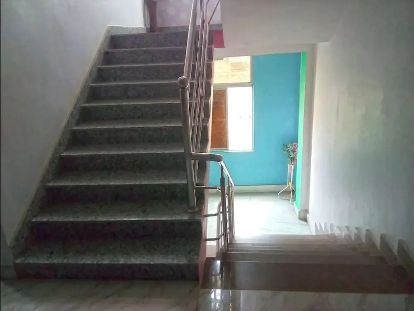 Maharaja Palace by OYO Rooms