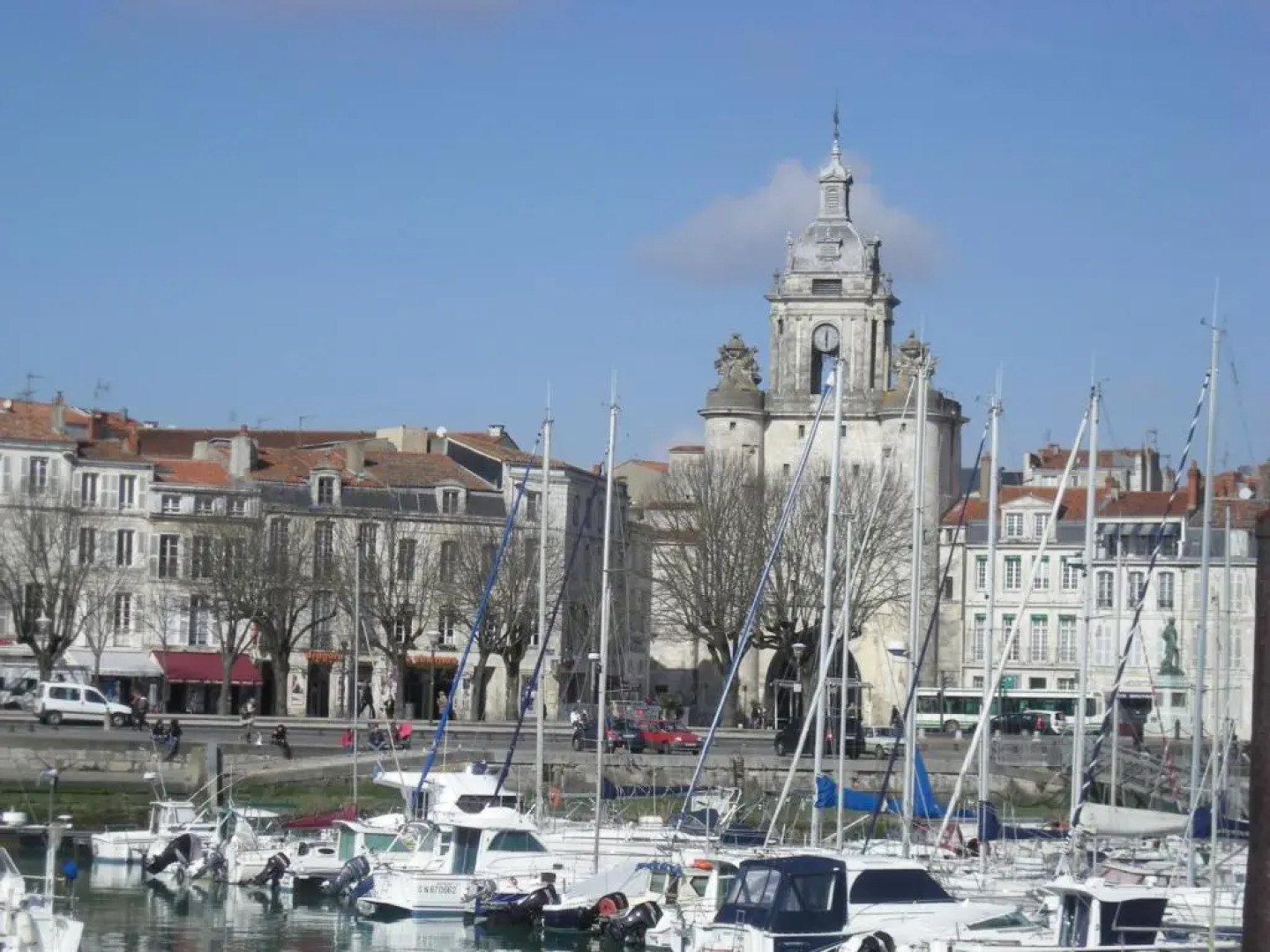 Appartement au calme Centre Ville à 2 pas du vieux marché