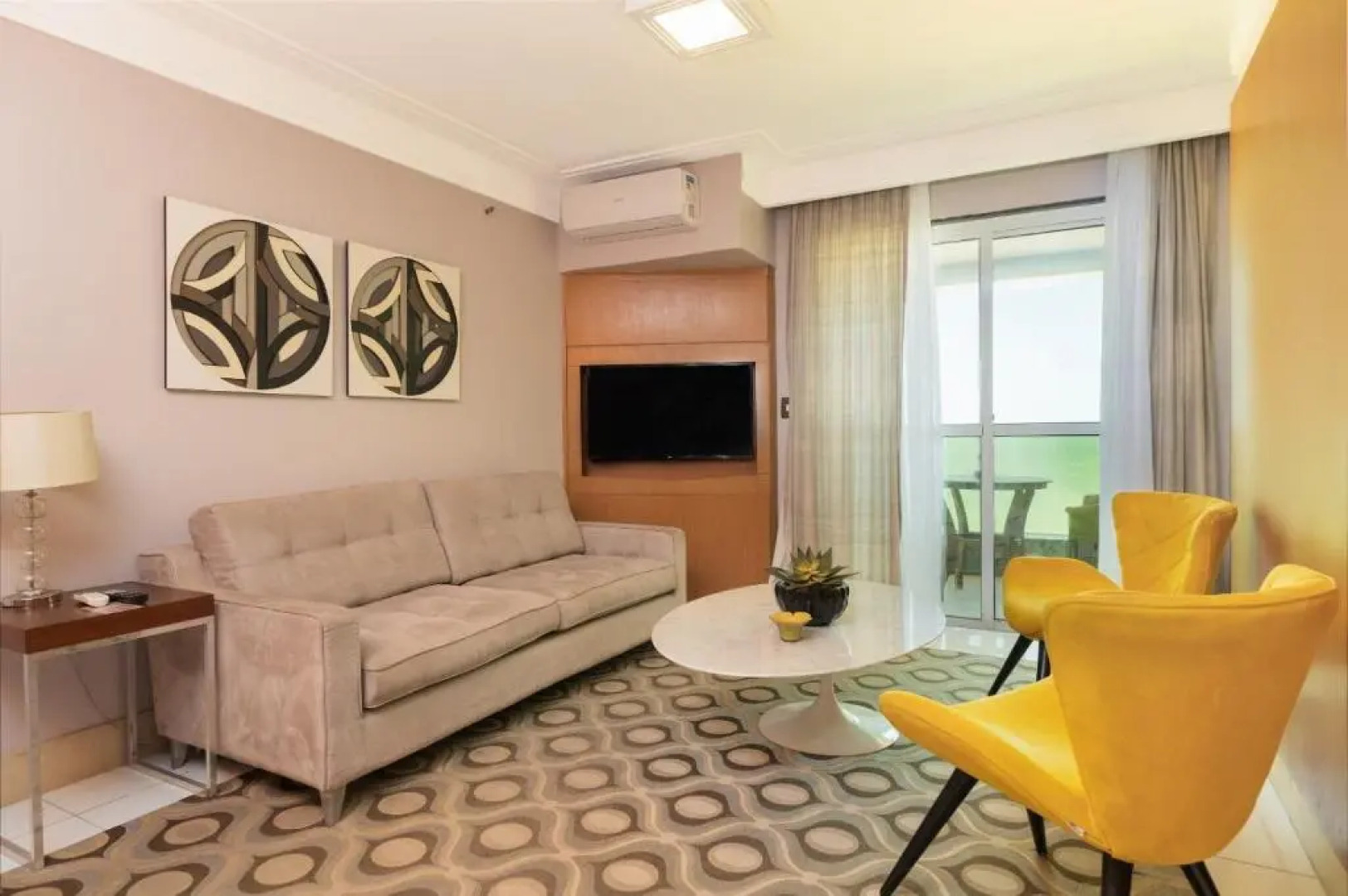 Royal Macaé Palace Hotel