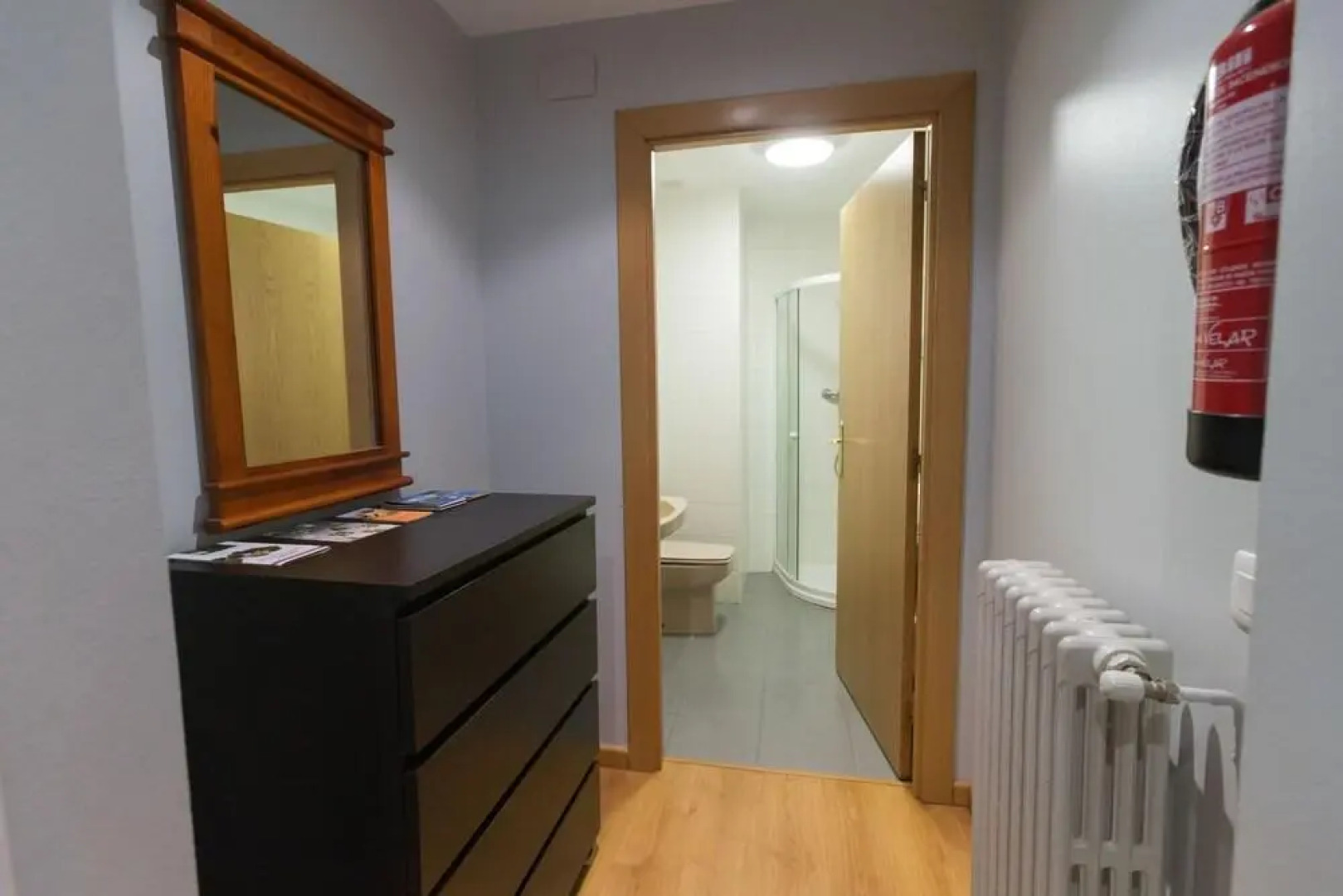 Iribarren I-II by Aptos Turisticos Tudela