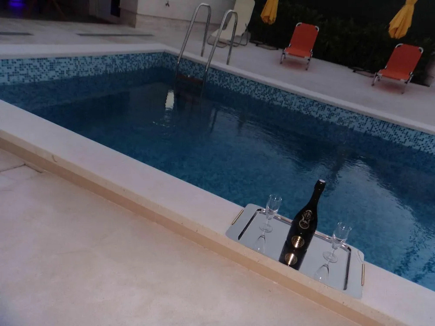 Apartment With one Bedroom in Kaštel Štafilic, With Pool Access, Enclo