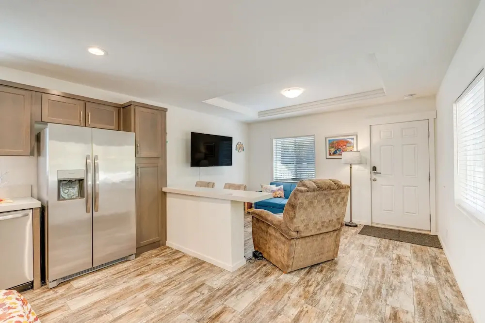 Community Pool & On-site Farm: Placerville Cottage