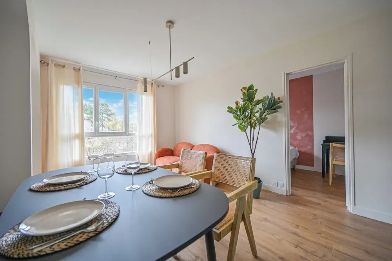 Magnificent Apartment- 2br-4p- Bagnolet