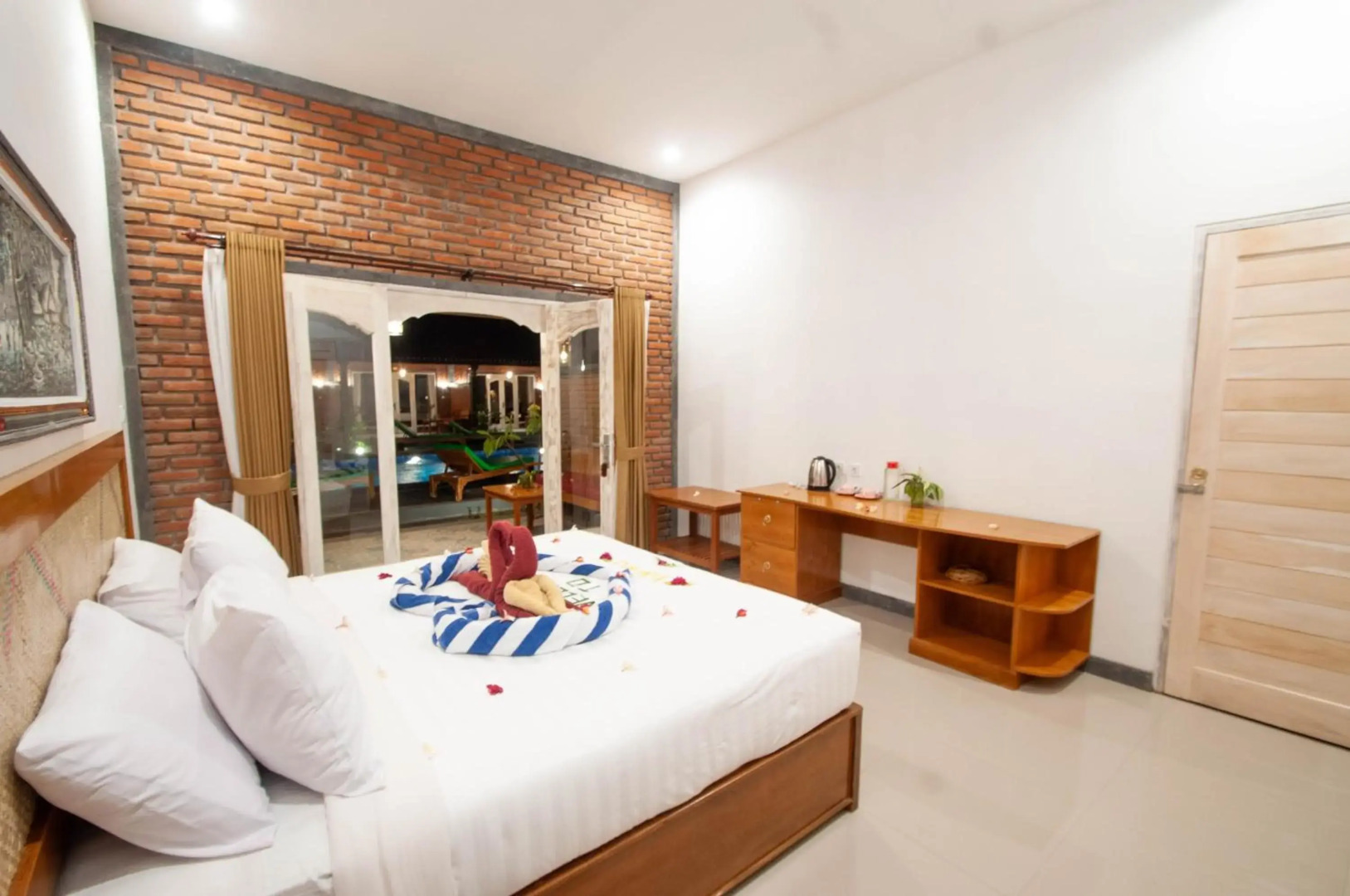 Kubuku Eco Dive Lodge & Yoga