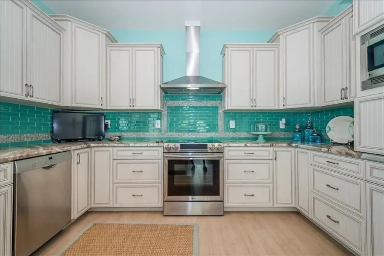 343 Gulf Blvd - 4Br Home