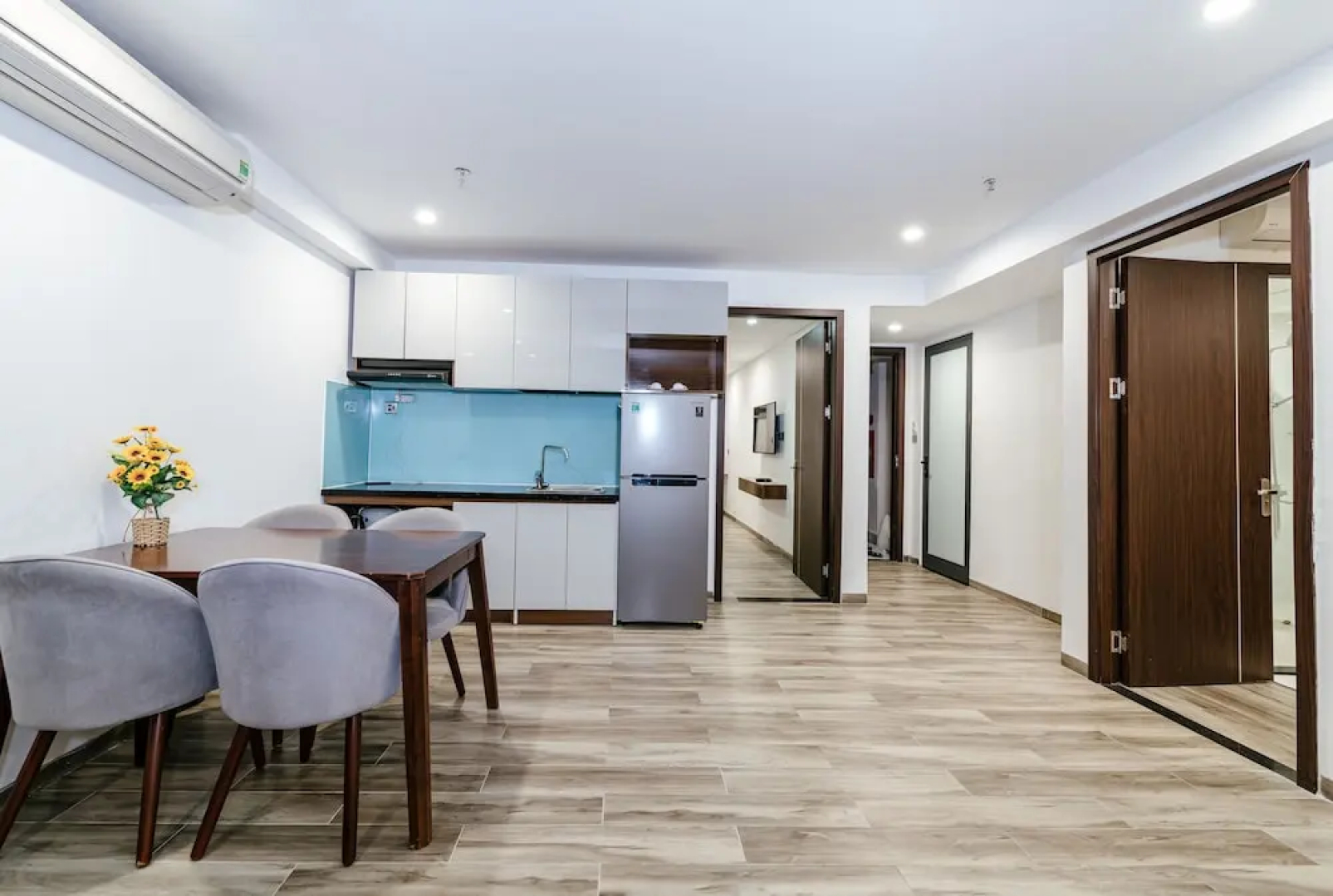 SWEDEN Hotel and Apartment