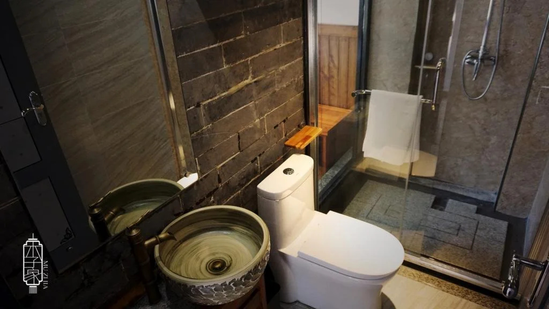 Mu Zi Jia Guesthouse