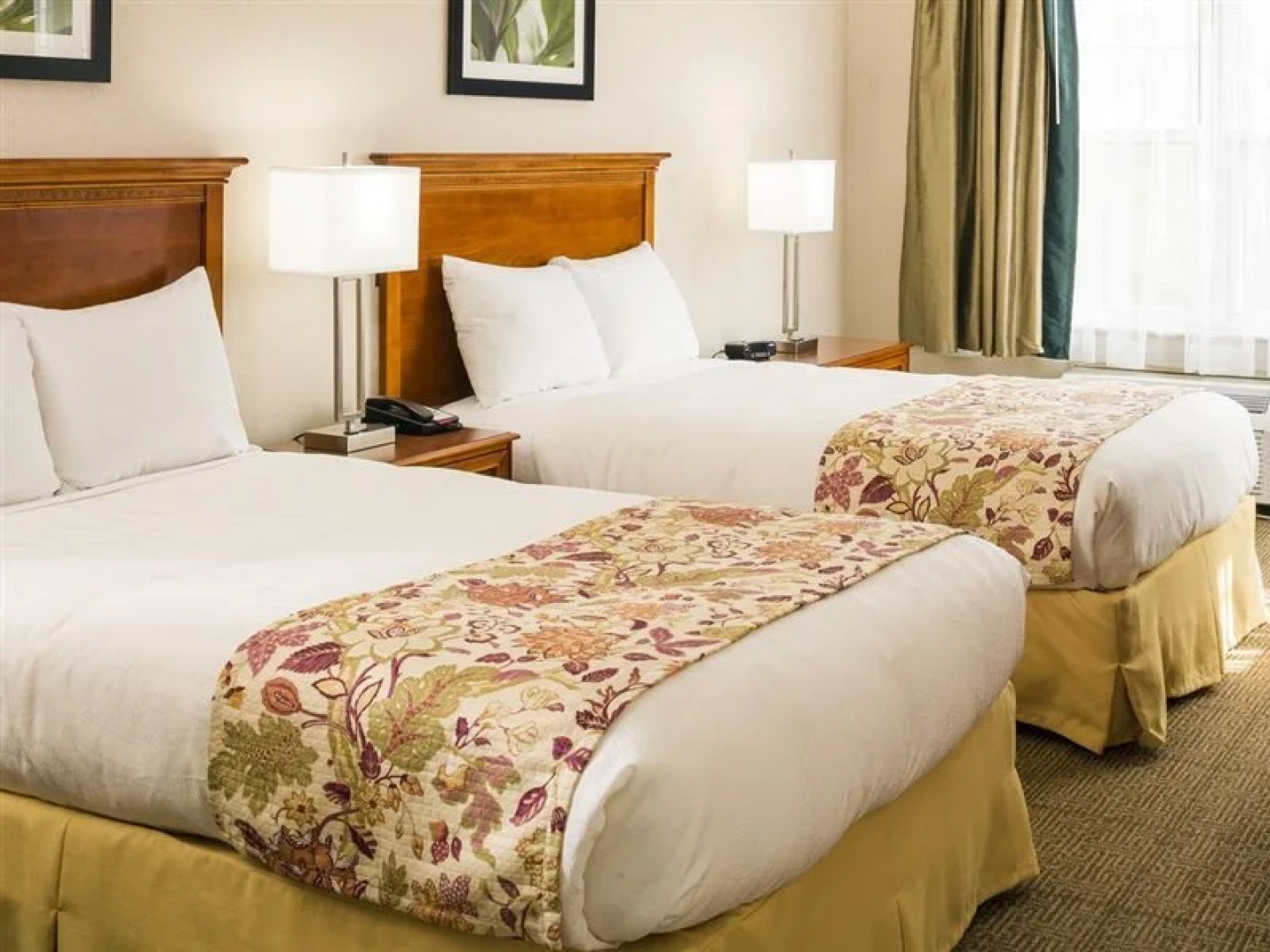 Smart Suites on the Hill