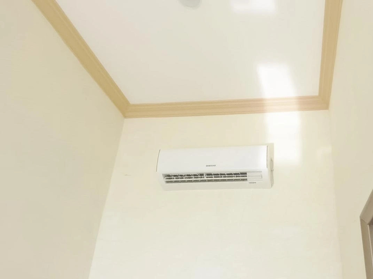 Grand Kencana Guesthouse near Wisata Bahari Lamongan