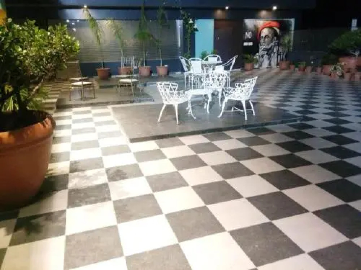 Rutbah Hotel And Restaurant