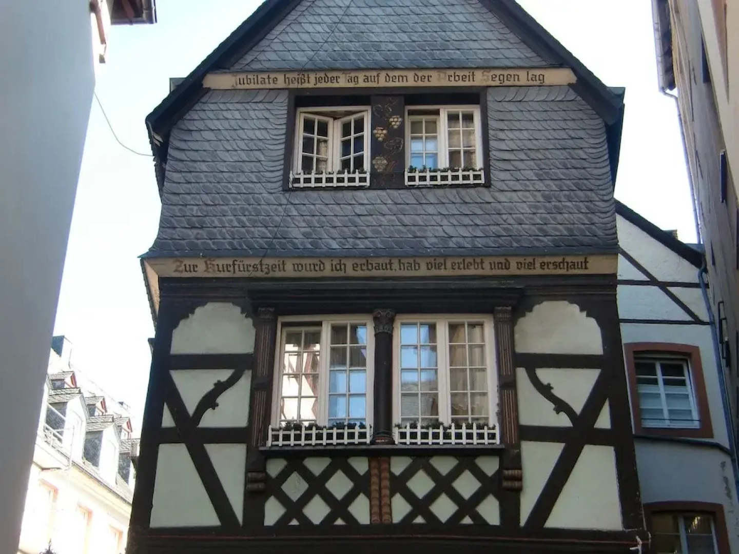 Spacious Holiday Home in Briedel Near River Mosel