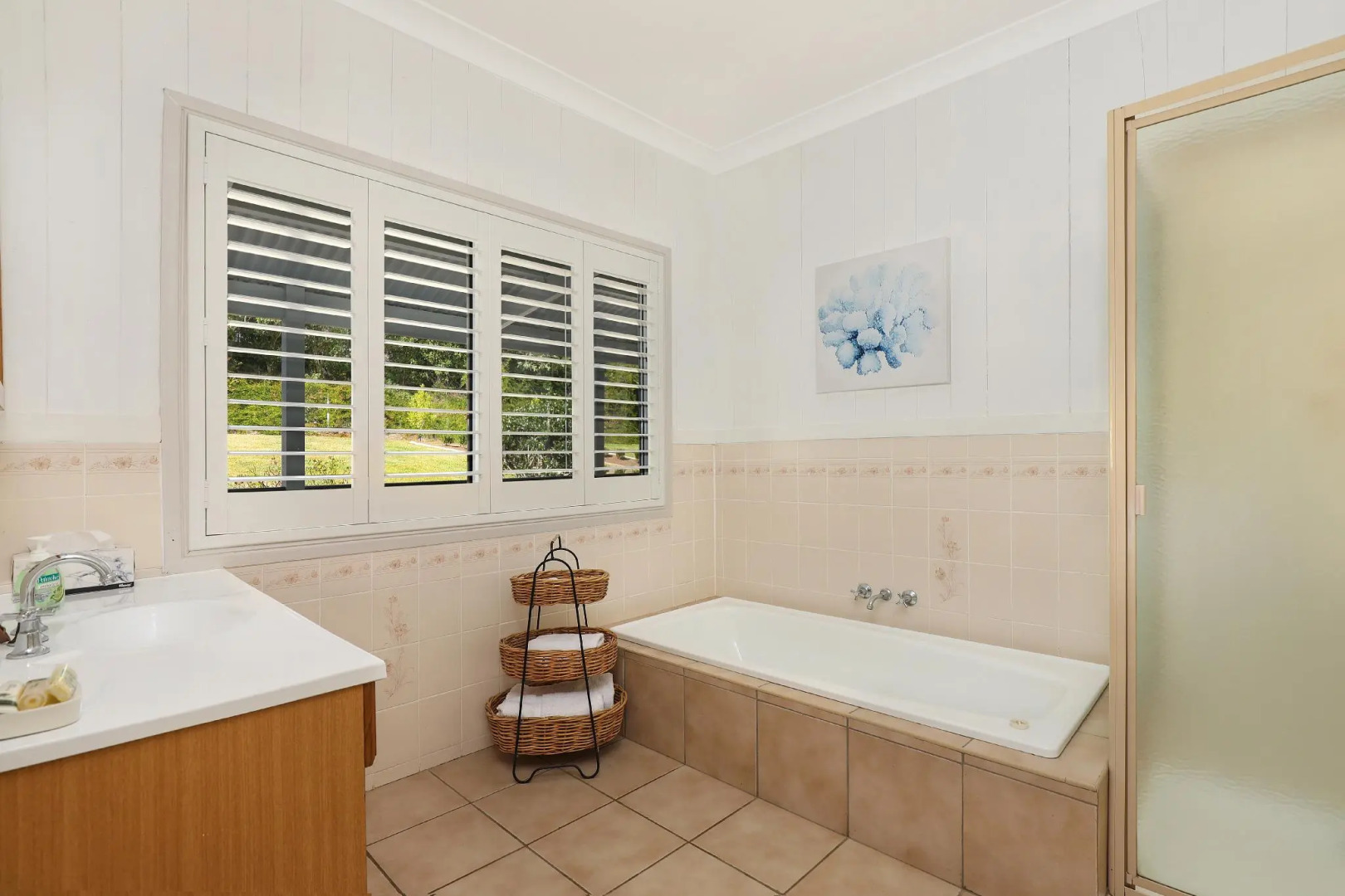 Avocado Grove Bed and Breakfast