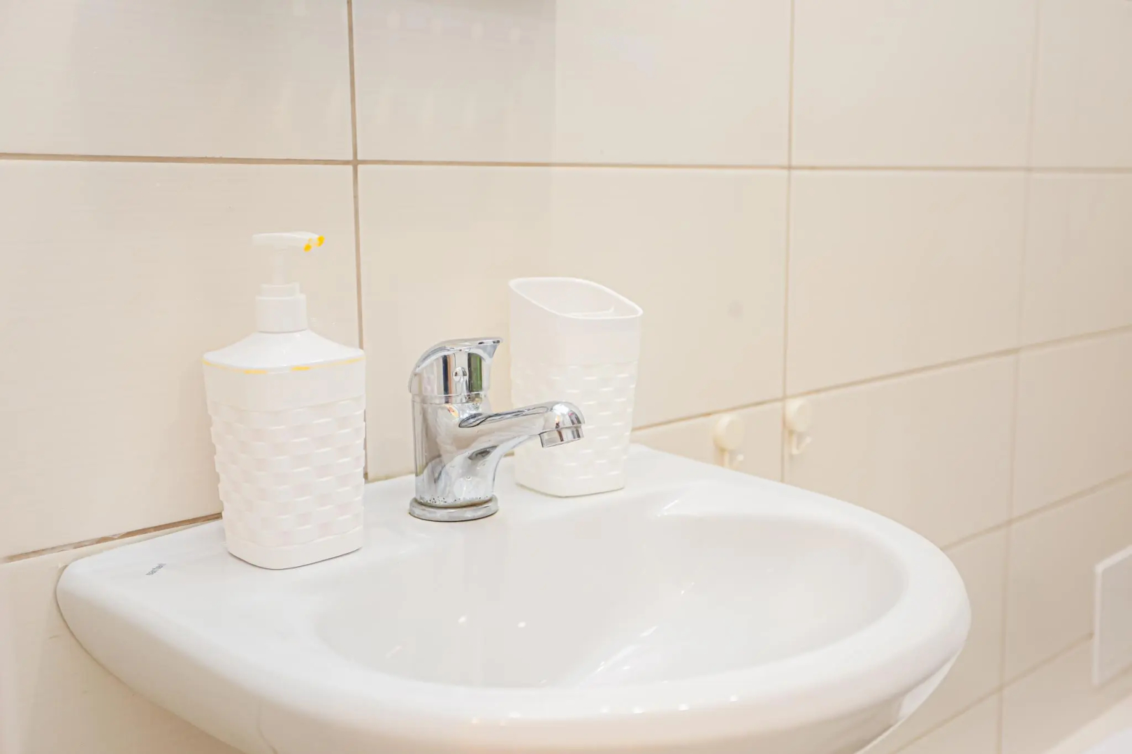 SunSet (СанСет) на улице Героев Донбаса 7