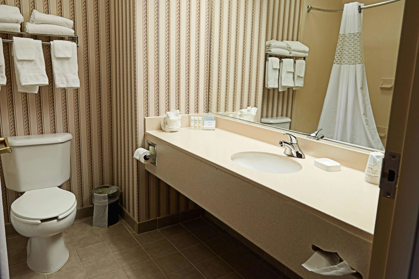 Hampton Inn & Suites Scottsburg