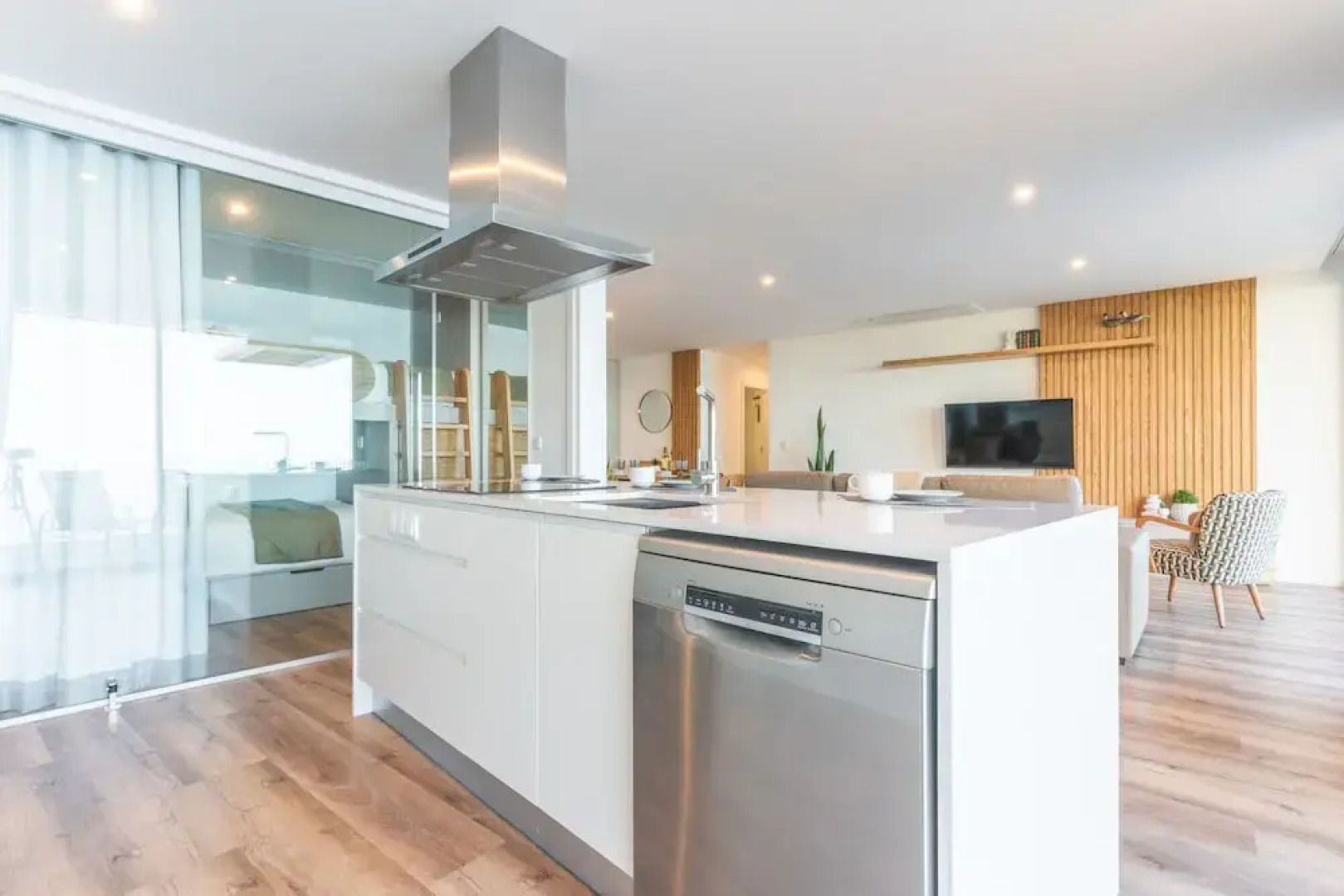 Big Cliff Apartment by Atlantic Holiday