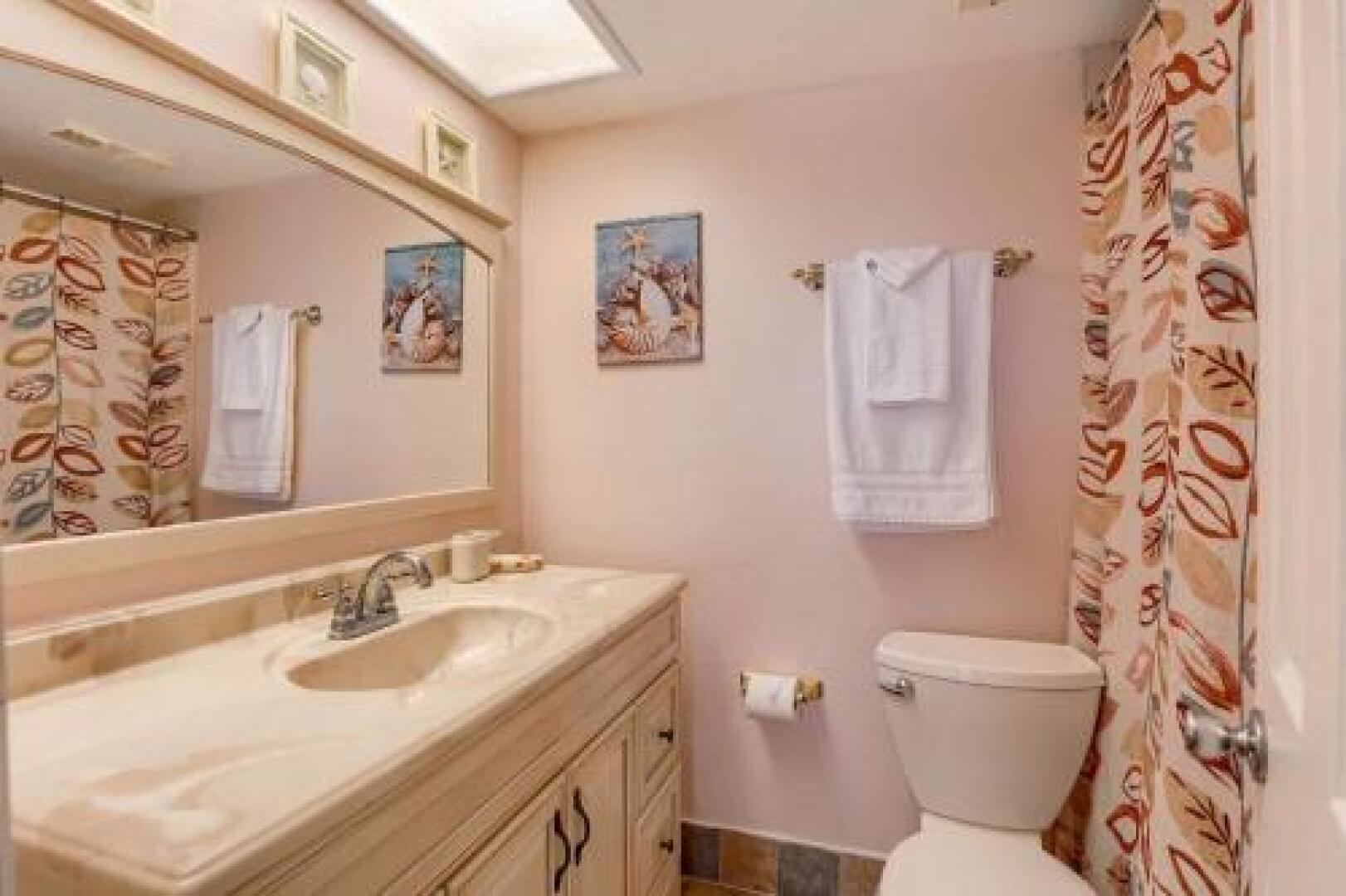 Bayshore Yacht & Tennis Club Luxury Condominiums