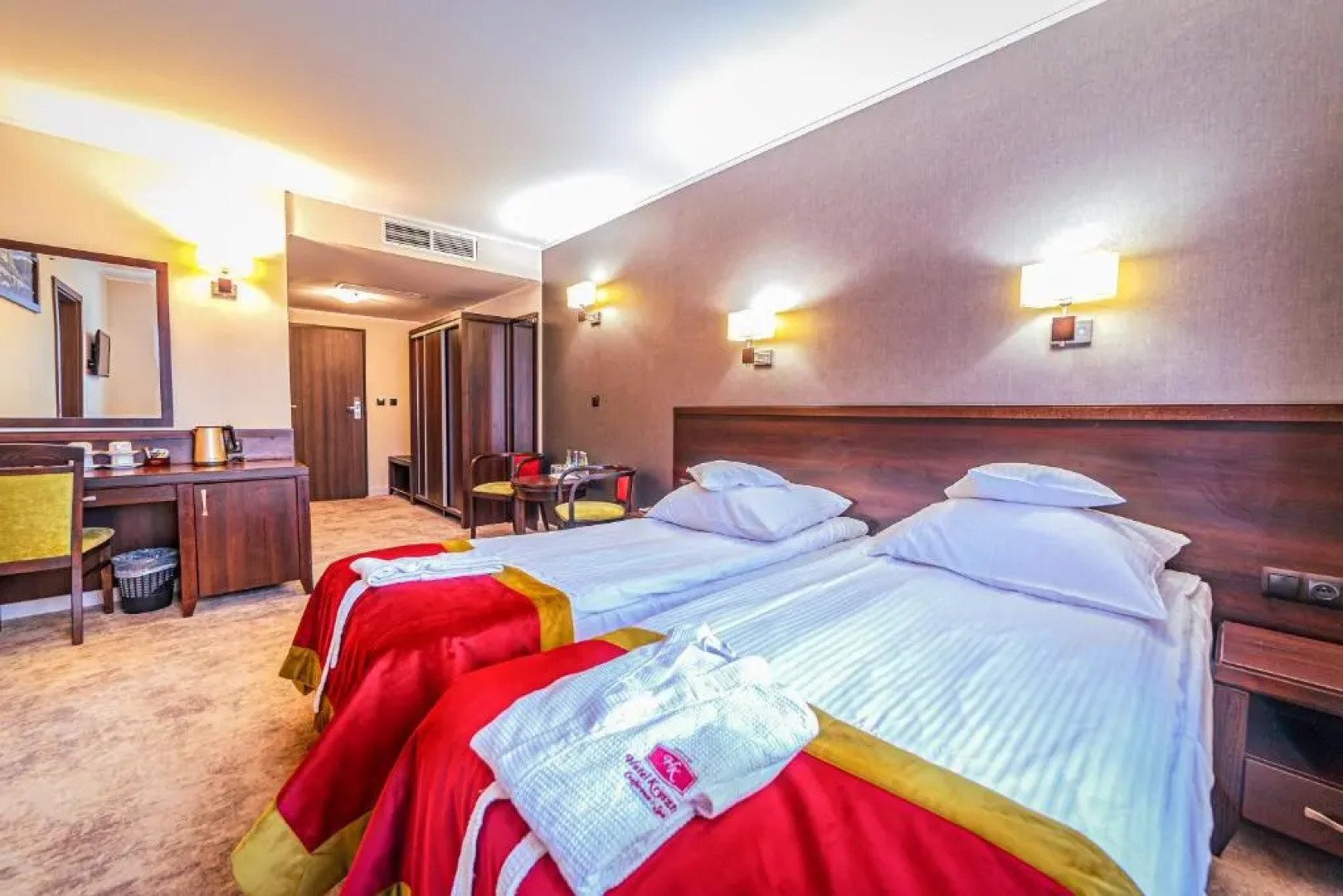 Hotel Krysztal Conference & Spa