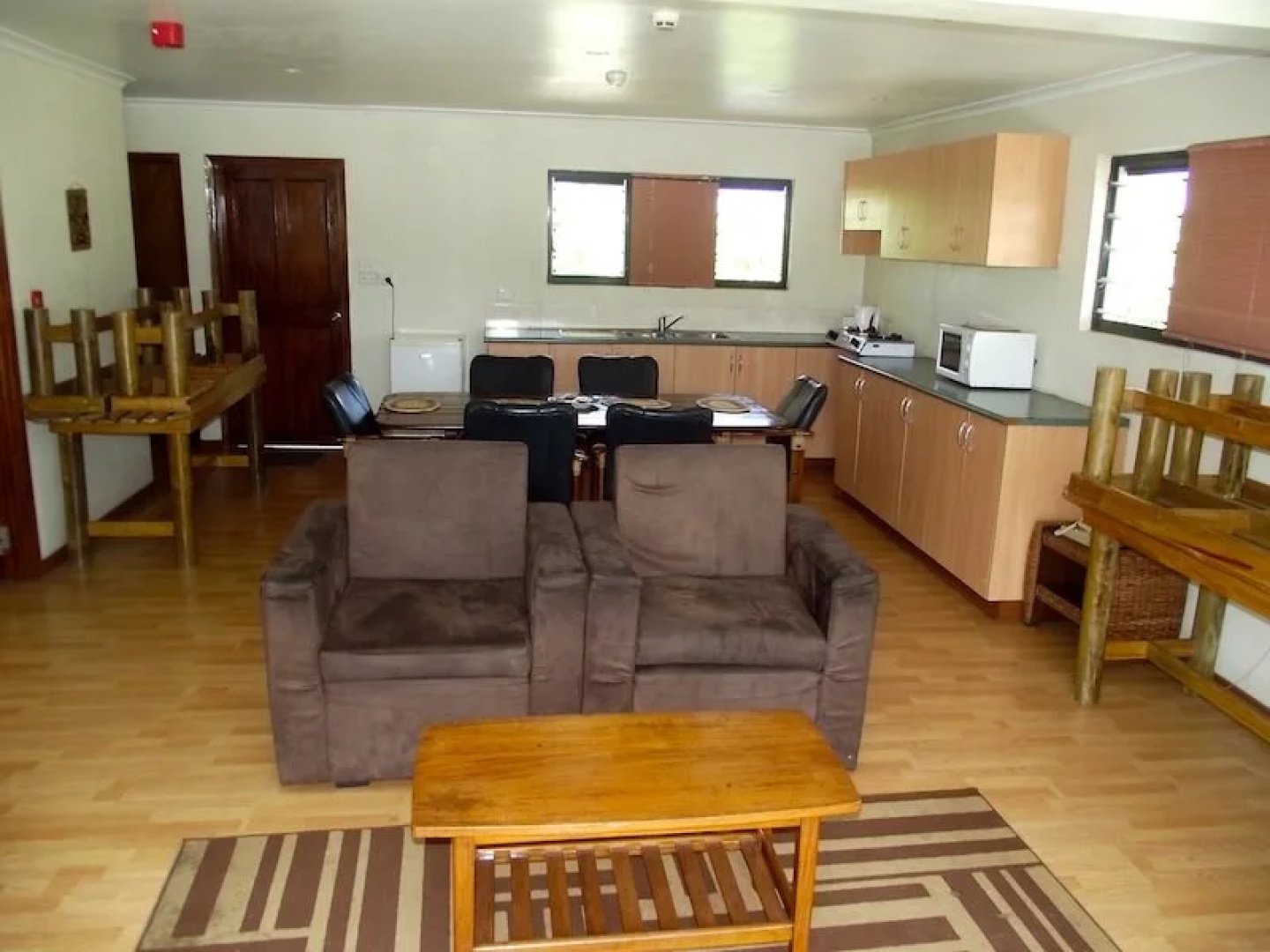 Hans Travel Inn