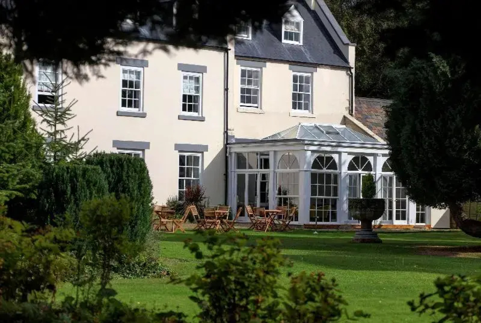 Hallgarth Manor House, Signature Collection