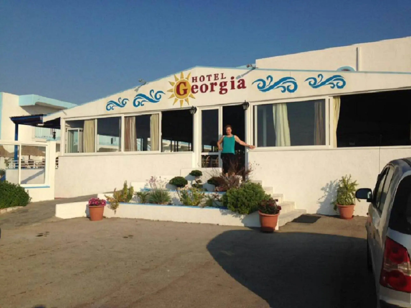 Summer View Hotel