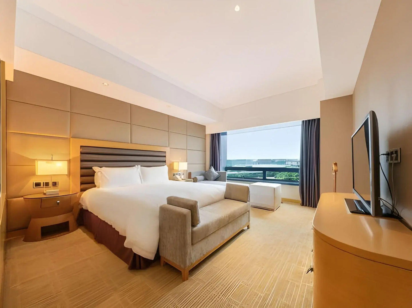 Отель Shanghai Hongqiao Airport Boyue Hotel – AirChina
