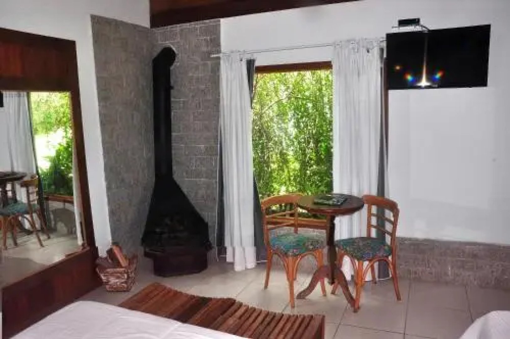 Pousada das Bromélias