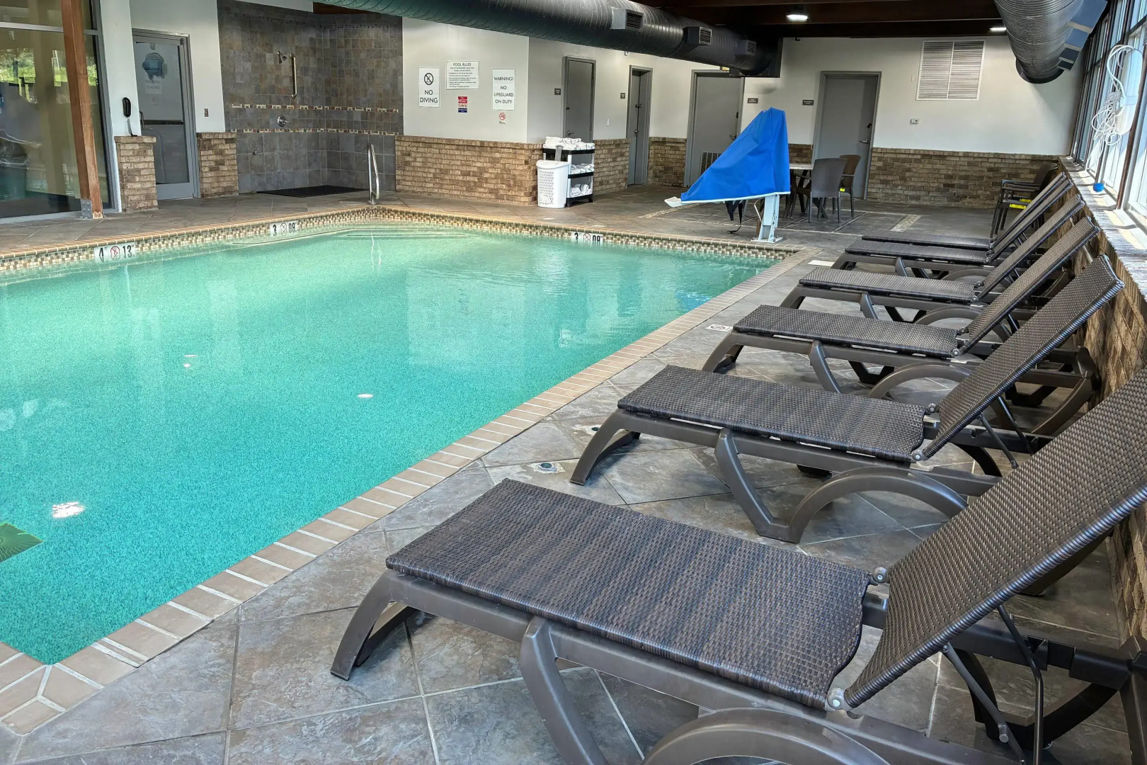 Comfort Inn and Suites Near Lake Guntersville