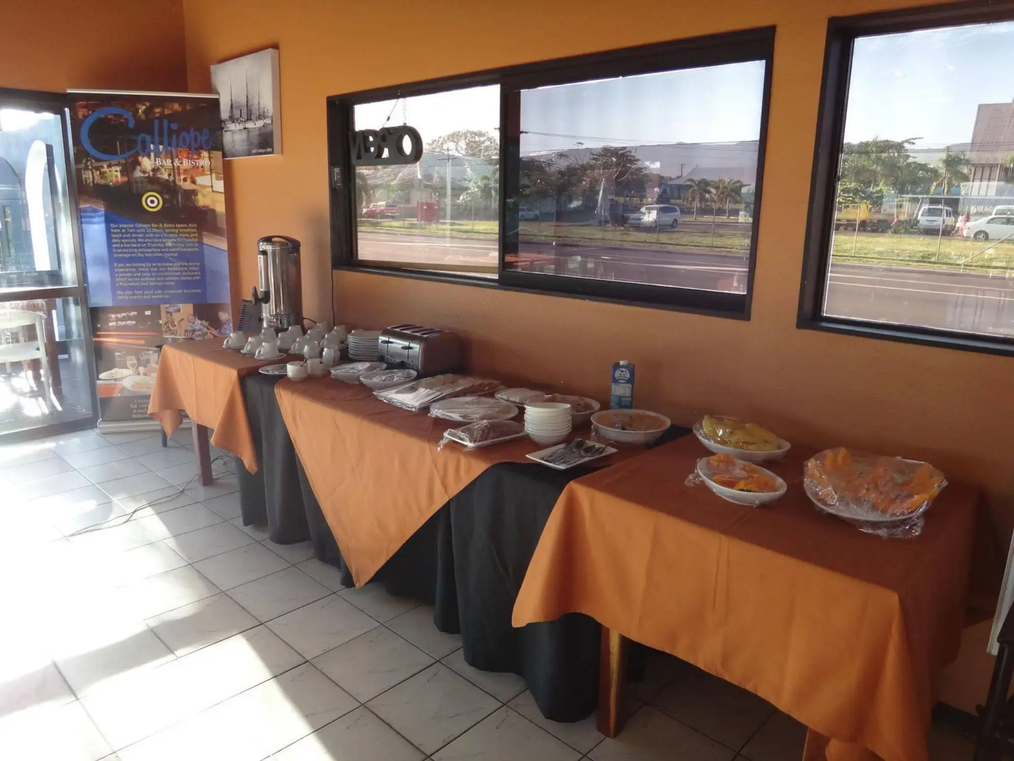 Travellers Point Hotel