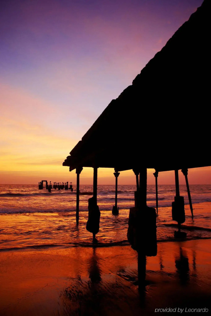 The Gateway Hotel Beach Road Calicut