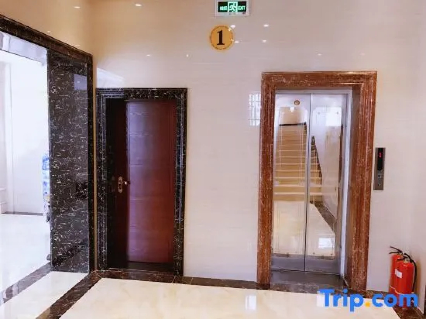 Zhenglanqi Mingshi Business Hotel