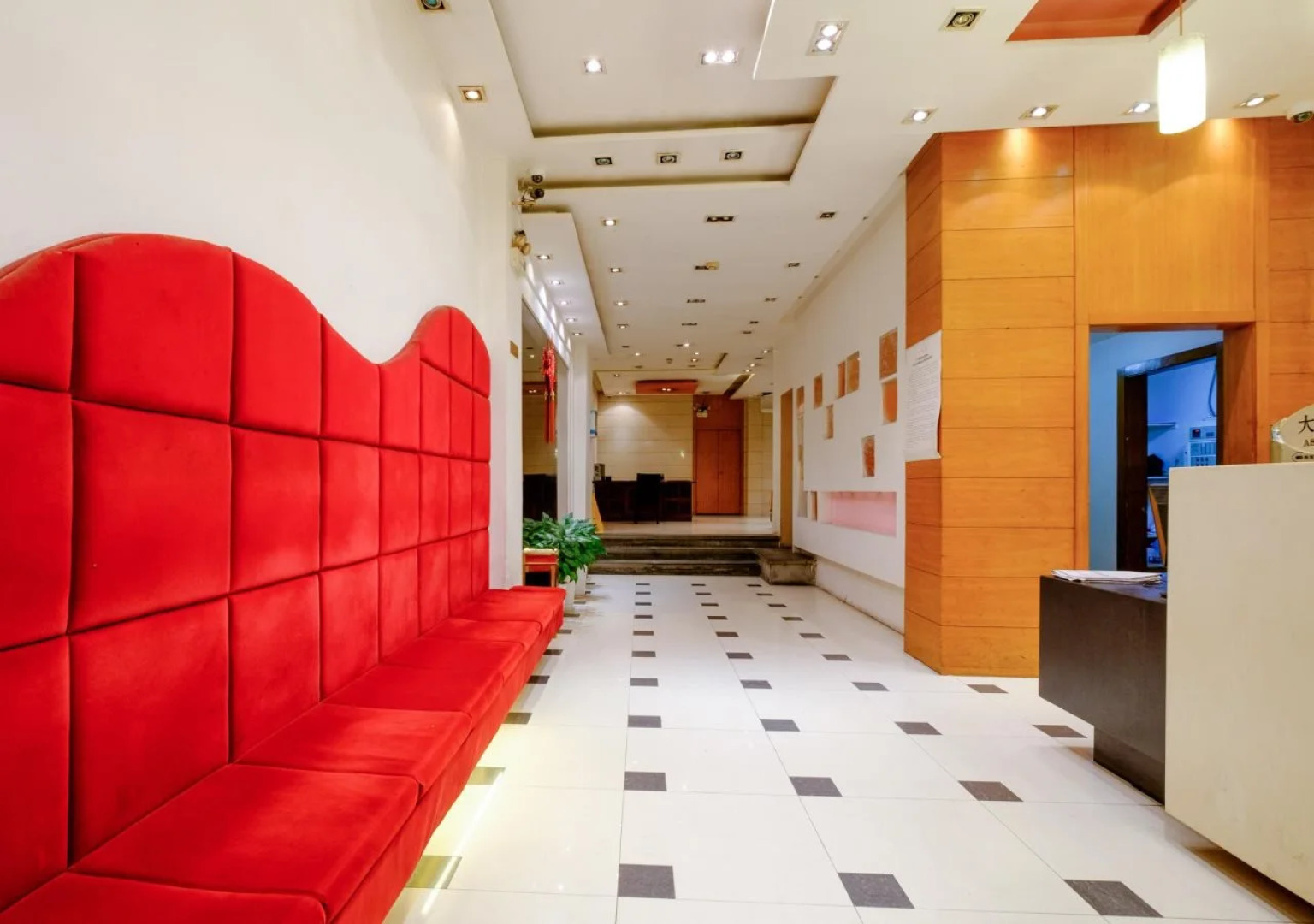 Shijia Inn On The Bund