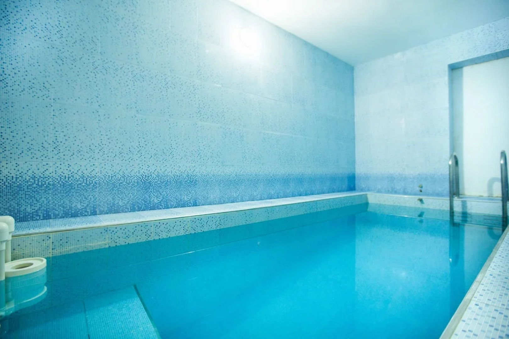 Elbrus HiLoft Hostel