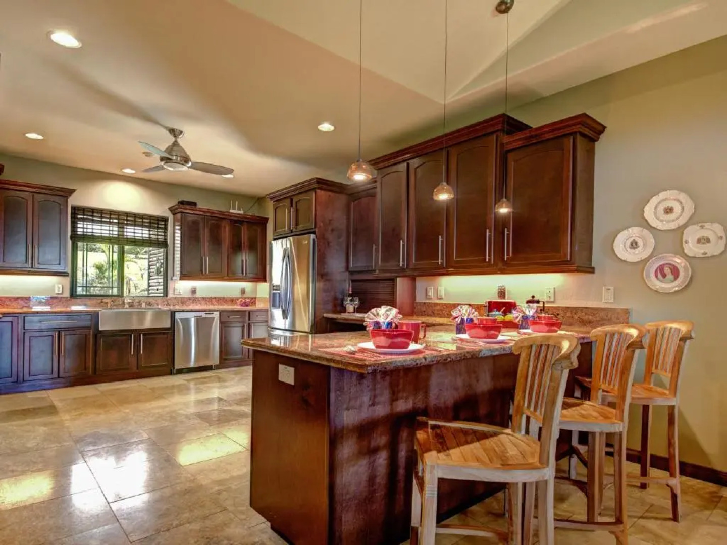 Mahana House Country Inn