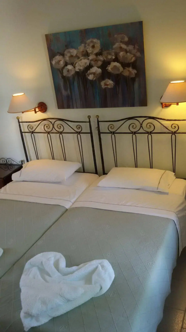 Sunset Studios & Apartments - Adults Only