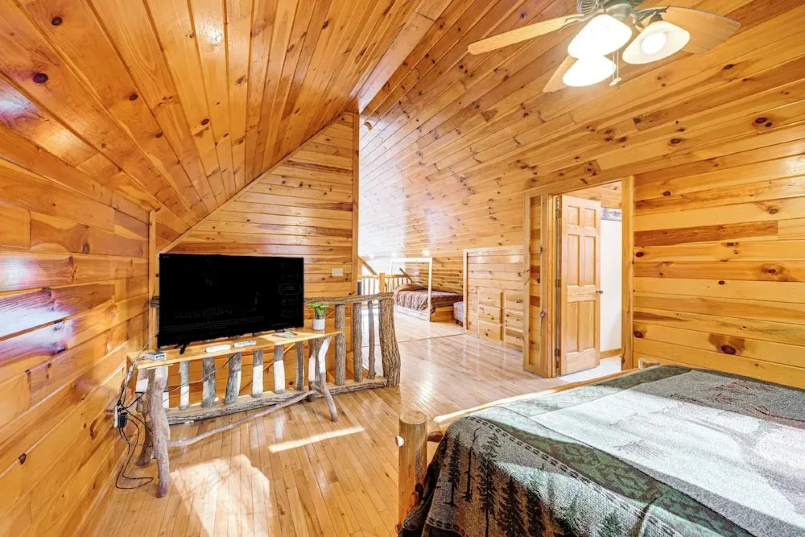 Tree-lined Cabin w/ Hot Tub & Deck in Bryson City