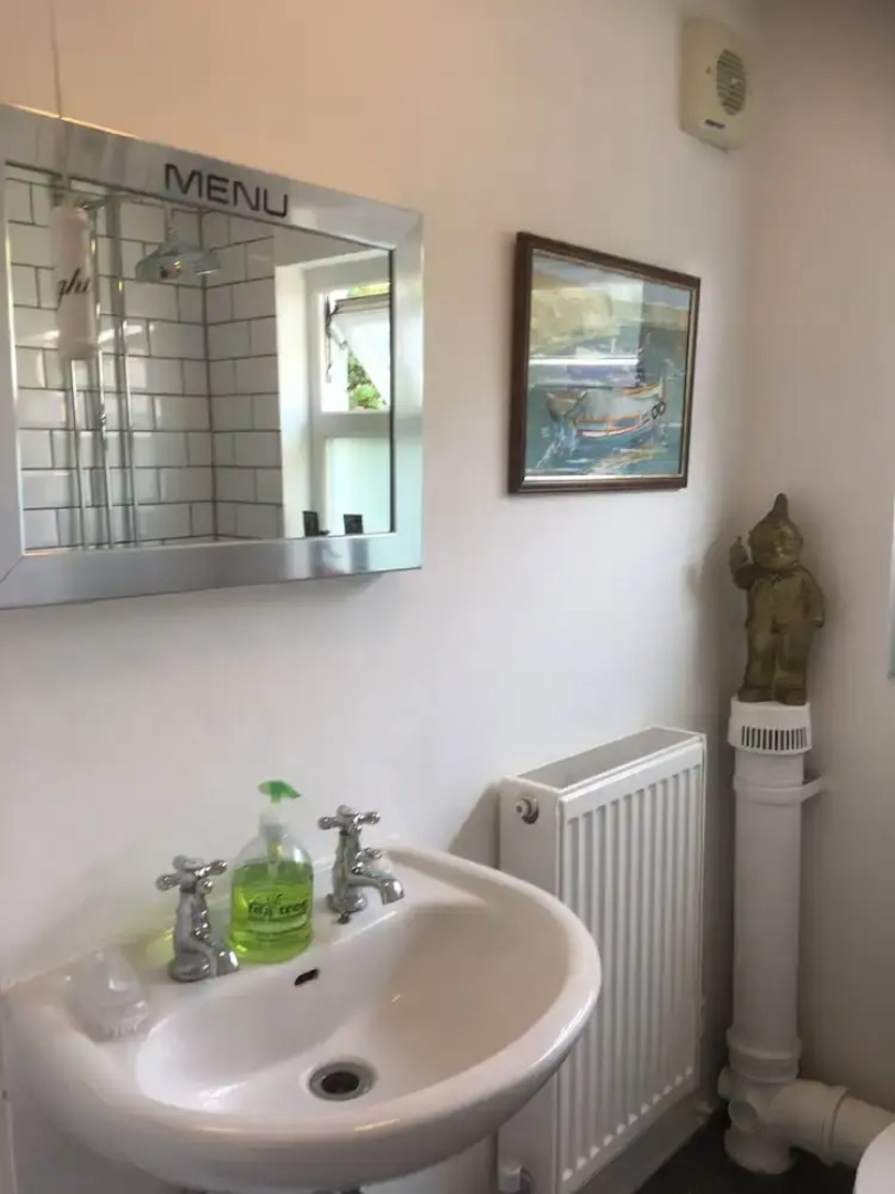 Quaint Cottage Broadstairs.