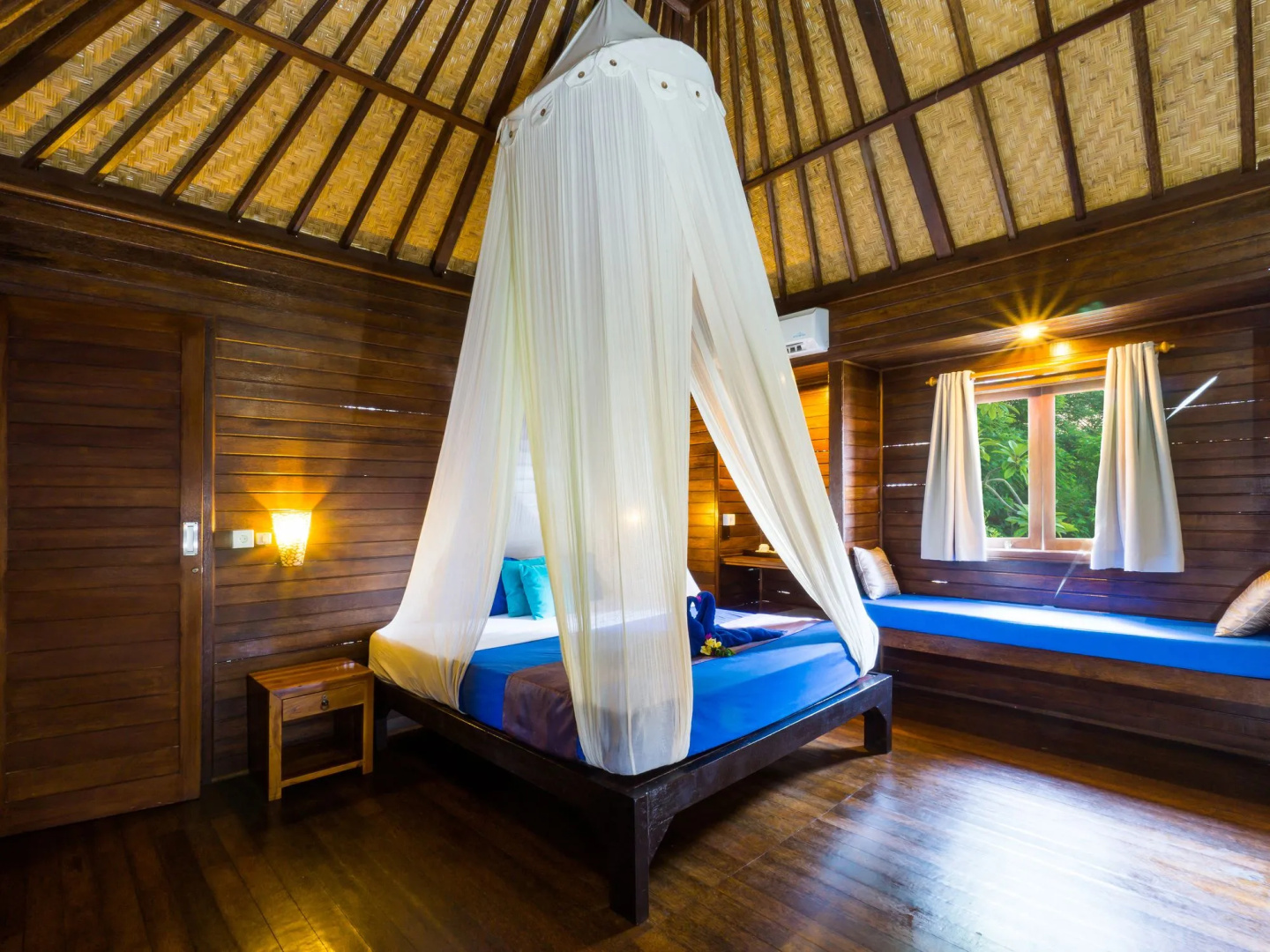 Songlambung Beach Huts
