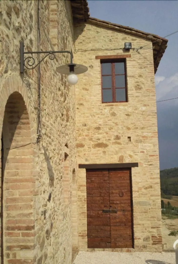 Perugia Farmhouse