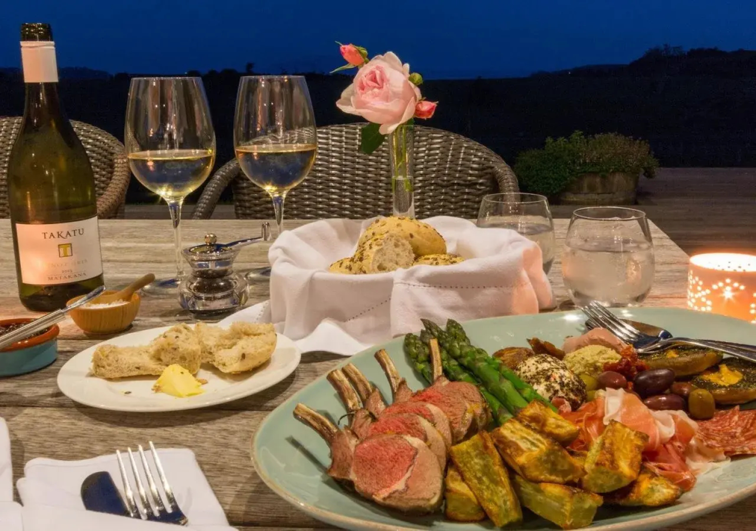Takatu Lodge and Vineyard