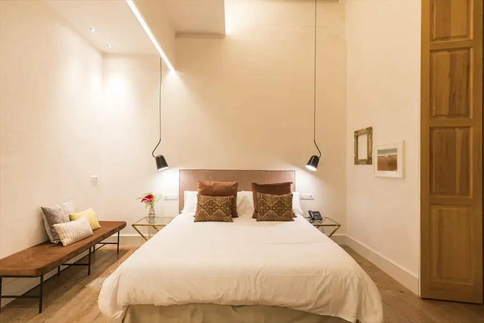 VEINTIUNO Emblematic Hotels - Adults Only