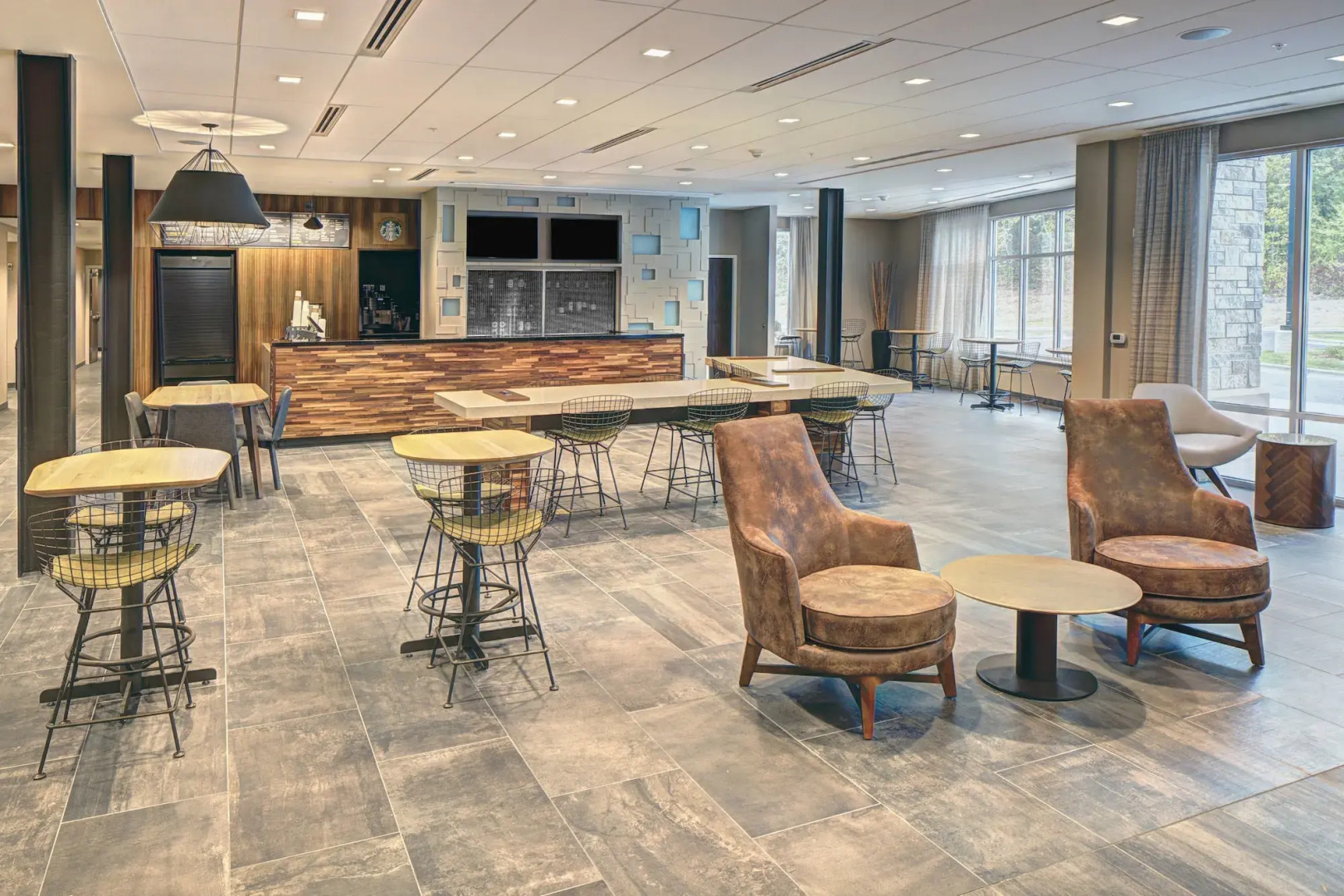 Courtyard by Marriott Appleton Riverfront